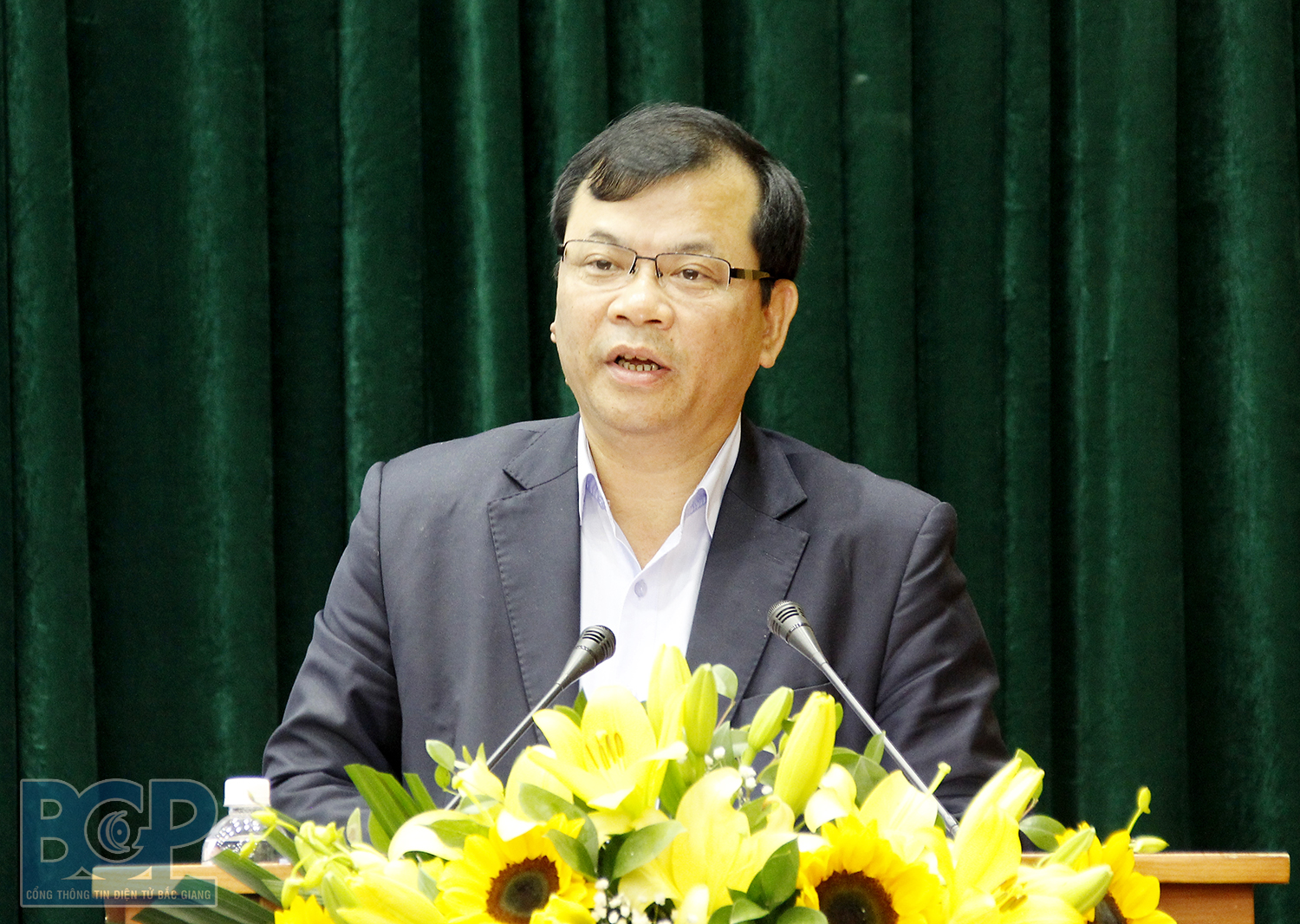 Phó Chủ tịch UBND tỉnh Phan Thế Tuấn, Trưởng BCĐ tỉnh phát biểu kết luận hội nghị.