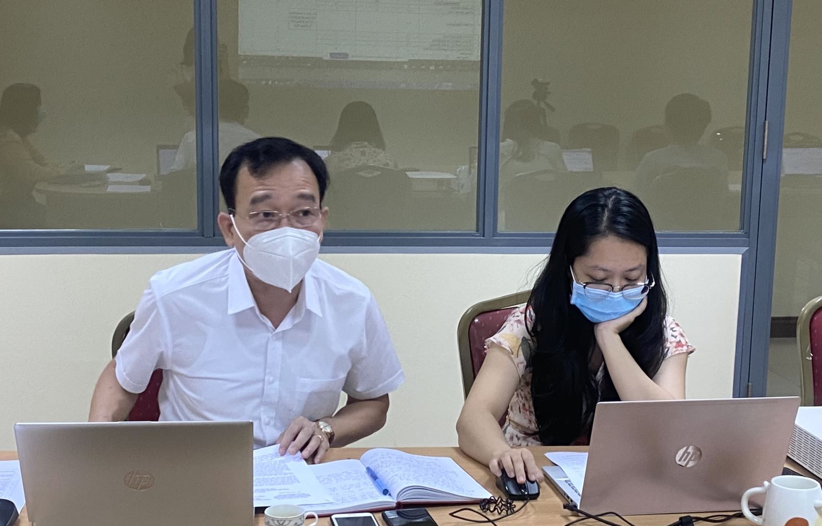 Phó Vụ trưởng Vụ Kế hoạch – Tài chính (Bộ Nội vụ) Nguyễn Mạnh Quân, thành viên Ban Chỉ đạo Trung ương đánh giá kết quả nghiệm thu phiếu điều tra cơ sở hành chính tỉnh Đồng Tháp.