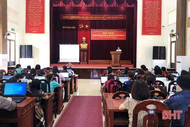 Huyện Nghi Xuân tổ chức tập huấn về mục đích, quy trình thực hiện điền vào phiếu web-form của cuộc TĐT