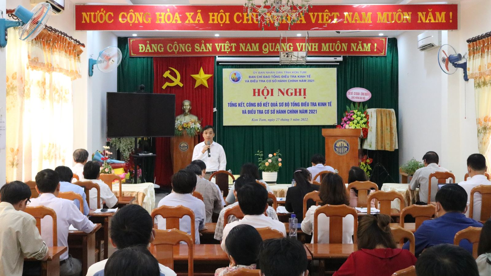 Kon Tum tổng kết, công bố kết quả sơ bộ Tổng điều tra kinh tế và điều tra cơ sở hành chính năm 2021 1