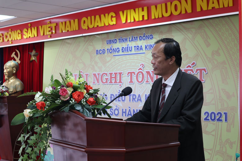 Ông Nguyễn Công Thạnh - Quyền Cục trưởng Cục Thống kê tỉnh Lâm Đồng phát biểu tại hội nghị